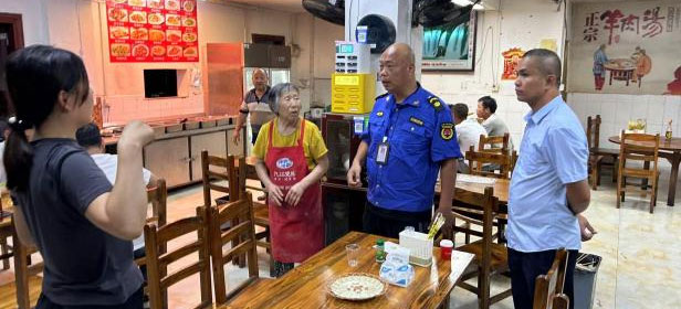 白云大源：强化夜间餐饮商铺巡查，促进生活垃圾分类提质增效