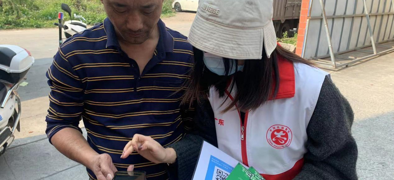 白云人和镇清河村多形式开展垃圾分类宣传